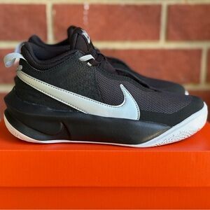 Nike Team Hustle D 10 GS Black Silver New Sneakers NIB Basketball Shoes